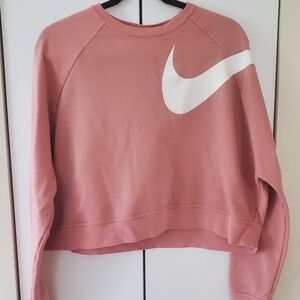 Nike Boxy crop
